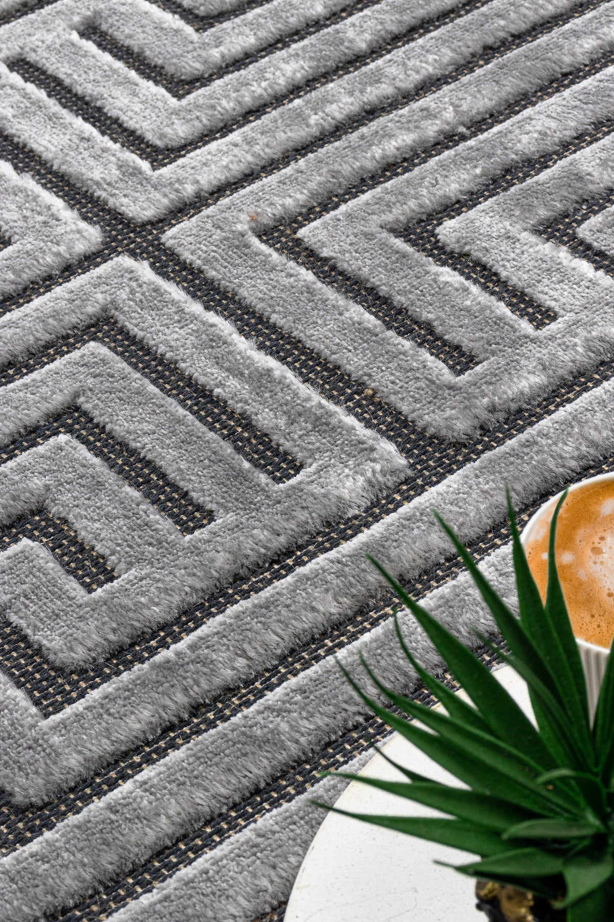 Pier PR02 Grey İskandinav Desenli Modern Salon Halısı