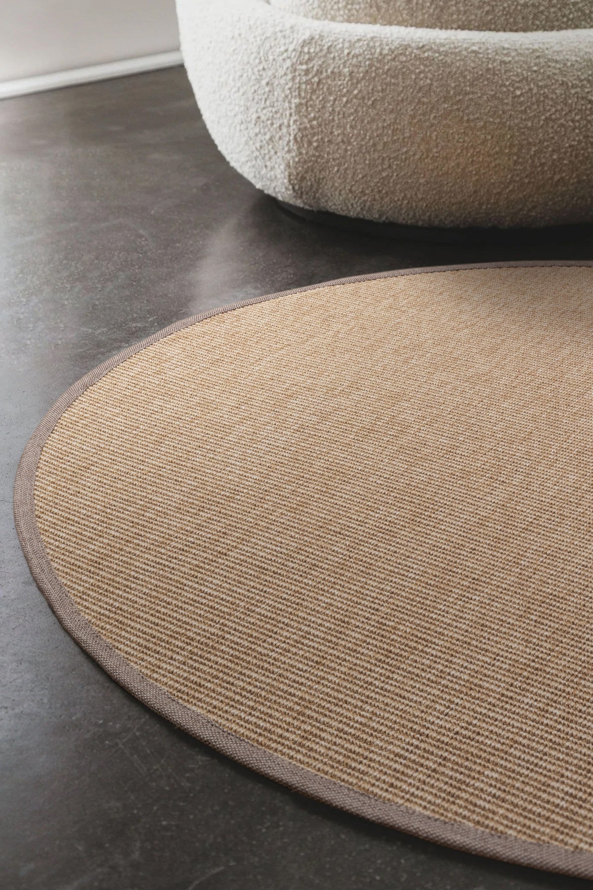 Jutte 01 M-201 Yuvarlak Doğal Jüt Sisal Halı