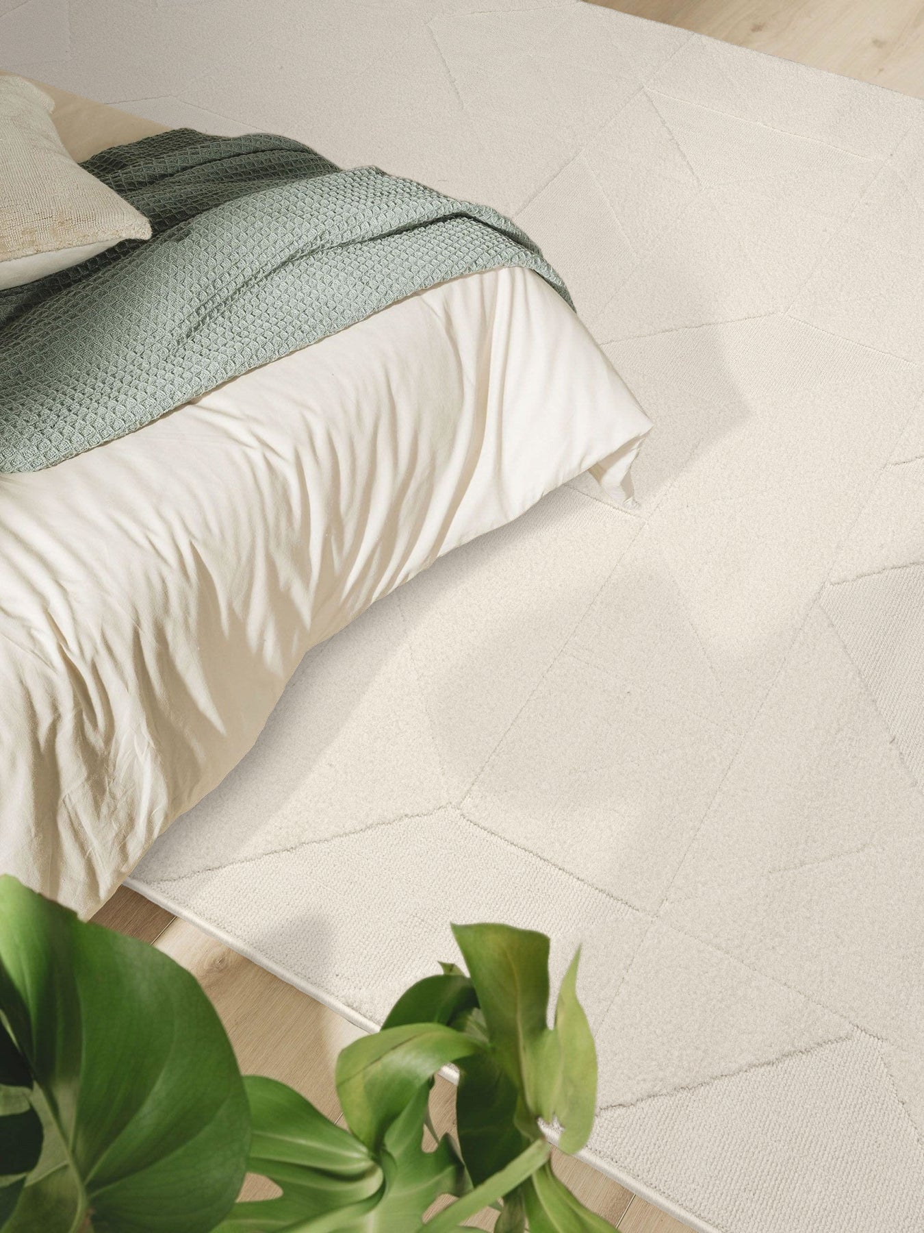 Sidney SD03 Cream Pelüş Dokulu Salon Makine Halısı