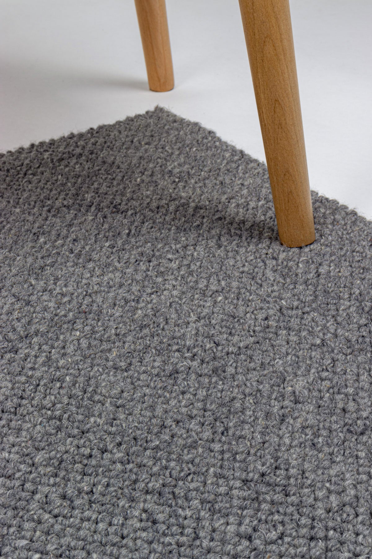 Woolon WL 01 Anthracite Natural Wool Carpet