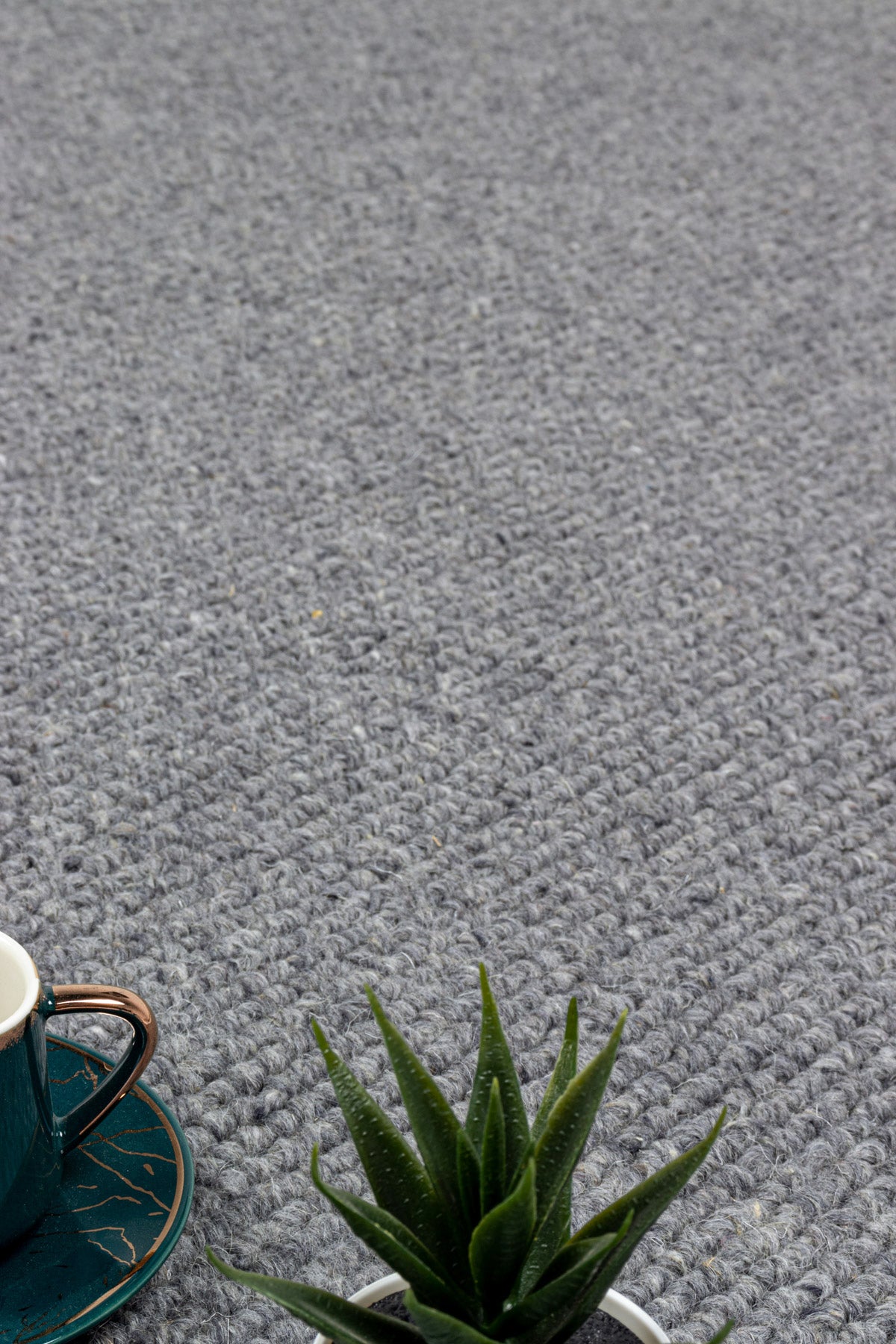 Woolon WL 01 Anthracite Natural Wool Carpet