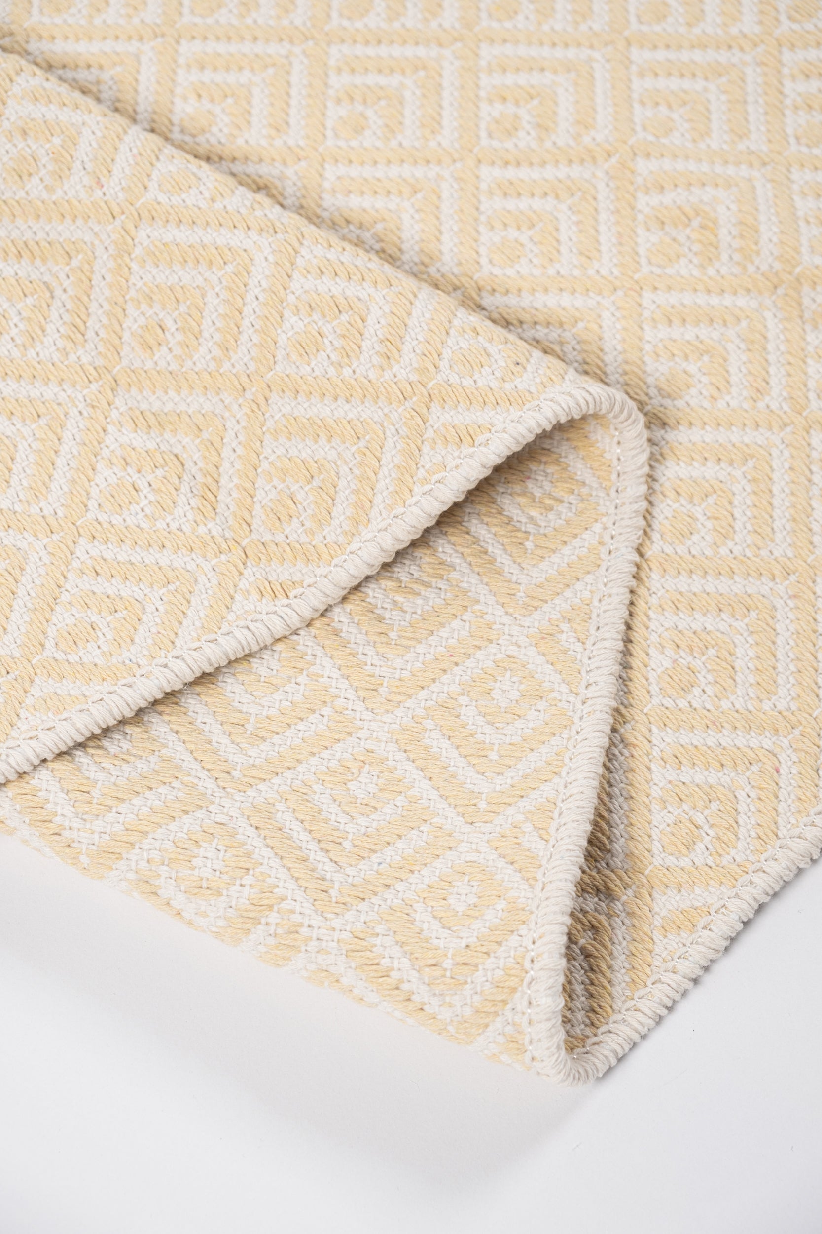 Liva LV03 Krem - %100 Pamuk Çift Taraflı Kilim Paspas