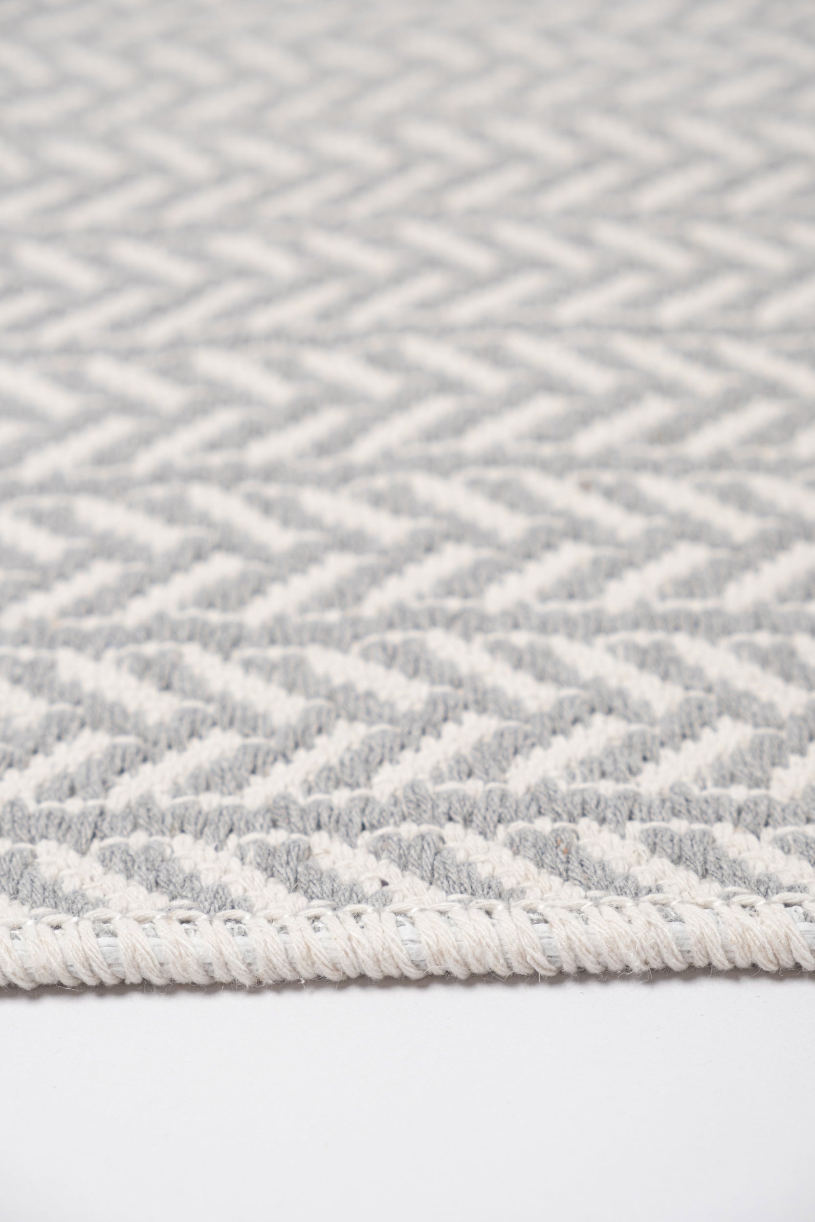 Liva LV04 Gri - %100 Pamuk Çift Taraflı Kilim Paspas