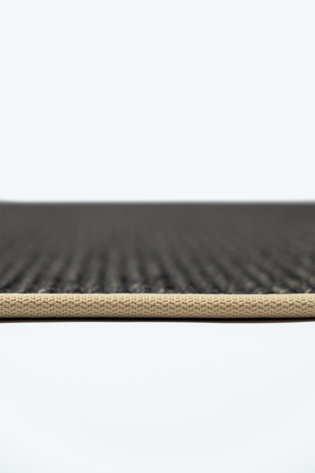 Suit SU04 Anthracite Piye 02 Beige Natural Sisal Carpet