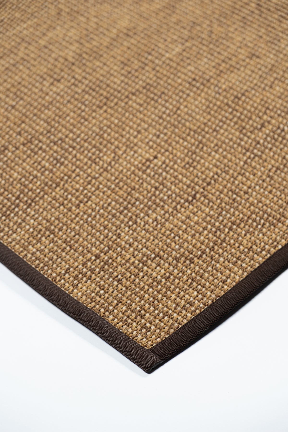 Suit SU05 Brown Biye 06 Dark Brown Doğal Sisal Halı