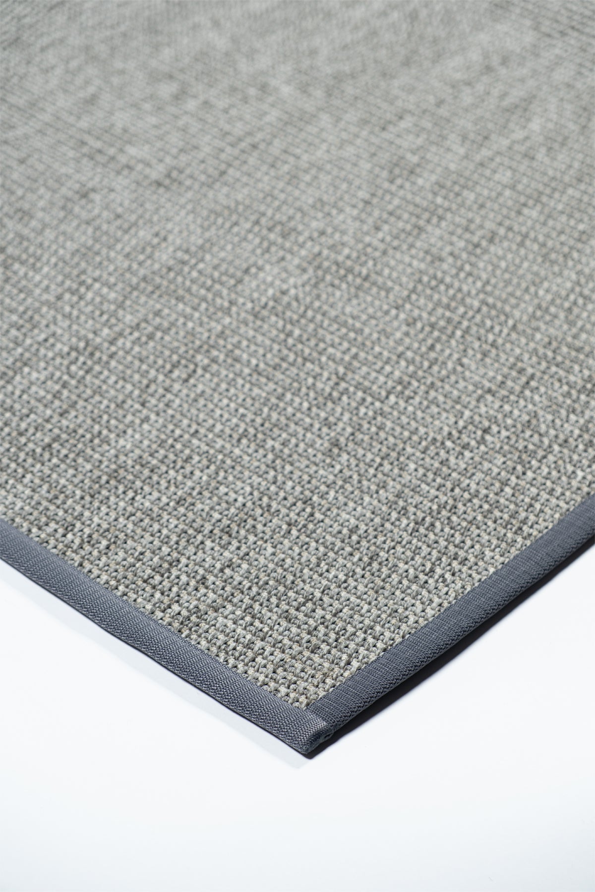 Suit SU02 Grey Pile 08 Anthracite Natural Sisal Carpet