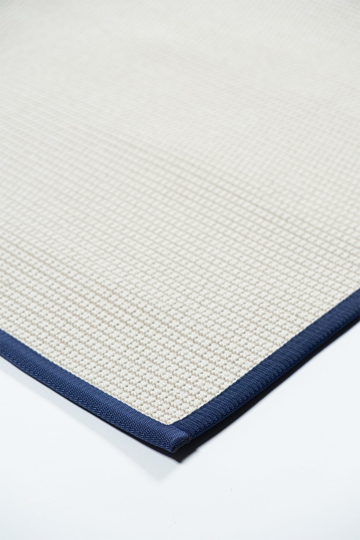 Suit SU01 Cream Pile 09 Navy Natural Sisal Carpet